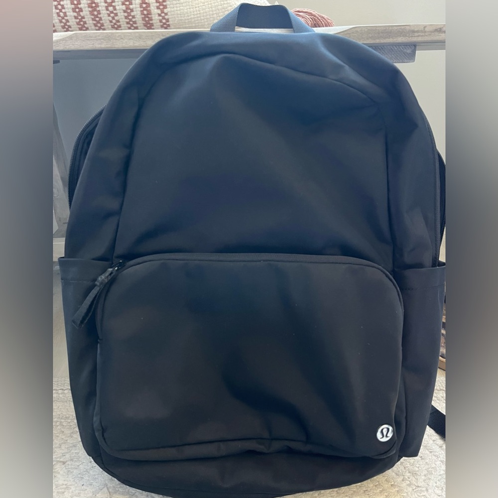 Lululemon Everywhere Backpack